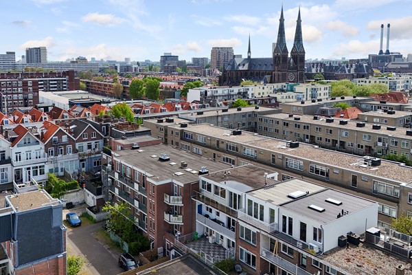 Medium property photo - Van Kinsbergenstraat 13, 2518 GV The Hague